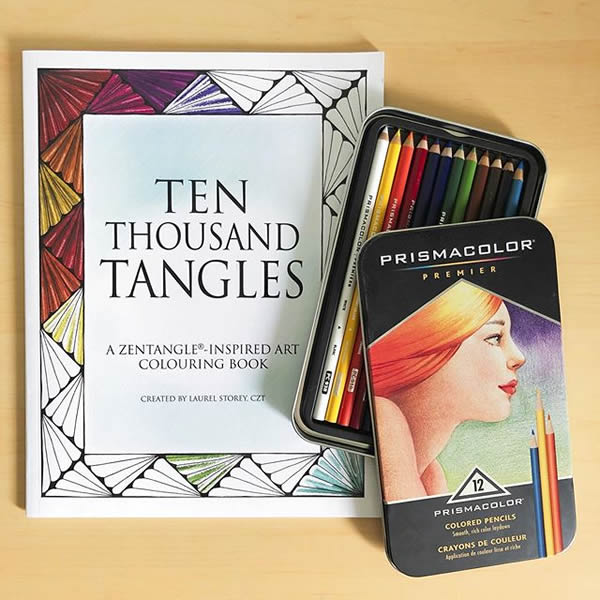 Ten Thousand Tangles: A Zentangle®-Inspired Art Colouring Book